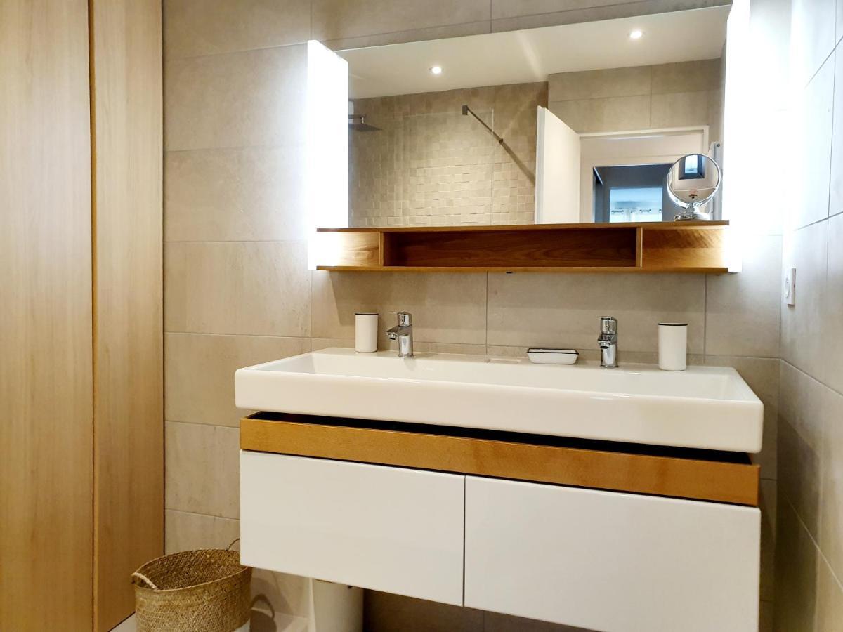 Grand Appartement De Standing Avec Terrasse Vue Port Au Centre De Vannes Zewnętrze zdjęcie